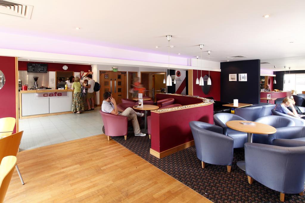 South Marston Hotel And Leisure Club Swindon Dış mekan fotoğraf